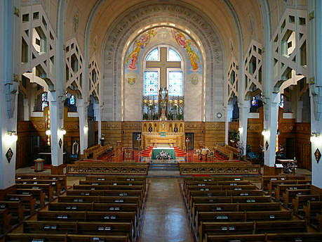 Avant la transformation. Photo: © Conseil du patrimoine religieux du Québec, Inventaire des lieux de culte du Québec (www.lieuxdeculte.qc.ca)