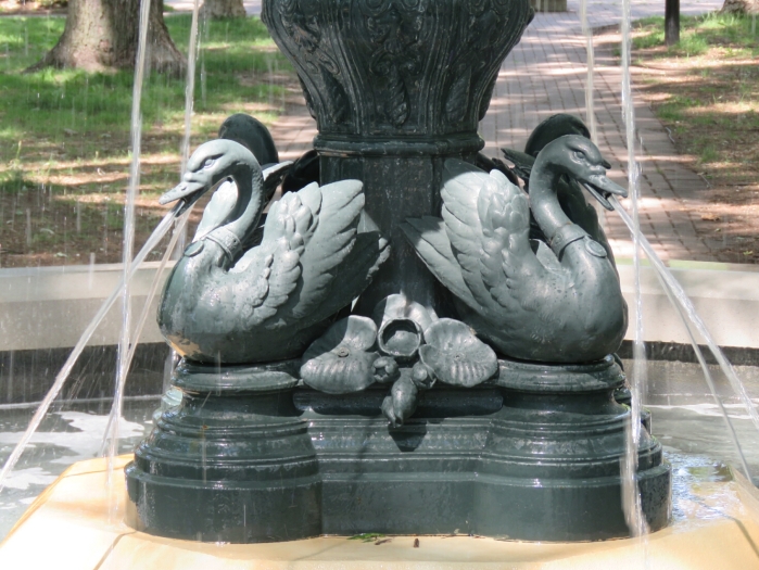 01 fontaine aux canards parc saint paul (4)